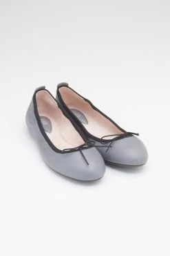 Brand new 👍 BLOCHSTORE-US Ladies Nashira Ballet Flats Ash Grey Leather ⭐ -Adultes Dance Store BL2020 ASH 0736 33926abb c995 47a0 aa8e ff1e874674cd scaled