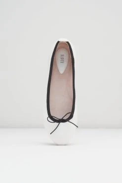 Brand new 🌟 BLOCHSTORE-US Ladies Nashira Ballet Flats Bianco Leather 🥰 -Adultes Dance Store BL2020 BNC 0586 e1e2cdc0 f0c1 4936 b320 43bab598a6a7 scaled