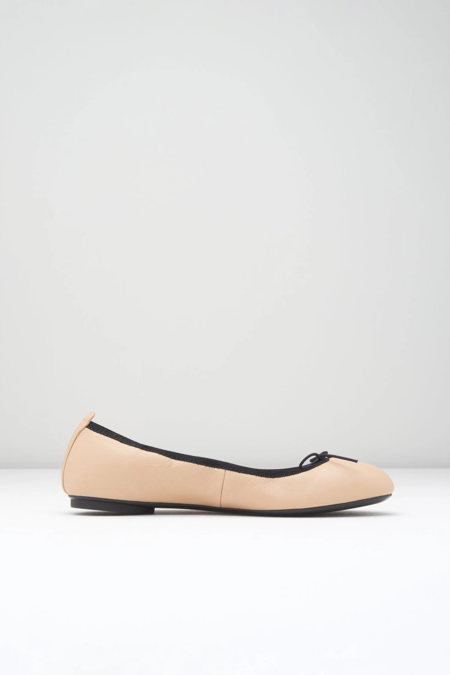 New π BLOCHSTORE-US Ladies Nashira Ballet Flats Capuccino Leather β 3 New π BLOCHSTORE-US Ladies Nashira Ballet Flats Capuccino Leather β - Image 3