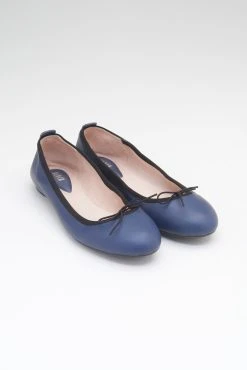 Top 10 ✨ BLOCHSTORE-US Ladies Nashira Ballet Flats Navy Leather 😍 -Adultes Dance Store BL2020 NAV 0716 a6ab0e6a 32c4 41ae be29 1d0824c8577b scaled