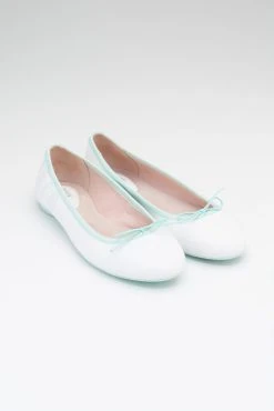 Wholesale π₯ BLOCHSTORE-US Ladies Lyra Ballet Flats White Mint Leather π 6 Wholesale π₯ BLOCHSTORE-US Ladies Lyra Ballet Flats White Mint Leather π -Adultes Dance Store BL2021 WMN 0702 fa38a63e 9121 4b0a acee 7c3f8561eda4 scaled
